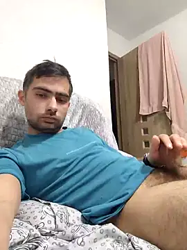 Snapshot of andreiiiii2025 chatting on February 2025 12:39:01 PM andreiiiii2025 online show from February 2025 12:39:01 PM