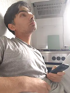 andreiiiii2025 online show from May 2026 06:39:02 AM