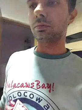 Snapshot of andreiiiii2025 chatting on March 2025 02:21:02 PM andreiiiii2025 online show from March 2025 02:21:02 PM