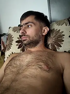 Snapshot of andreiiiii2025 chatting on October 2025 09:45:01 AM andreiiiii2025 online show from October 2025 09:45:01 AM