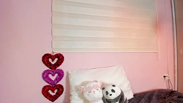 emily sweett24 online show from March 2025 12:25:02 PM