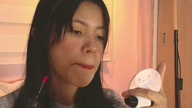 emily sweett24 online show from November 2025 11:57:01 AM