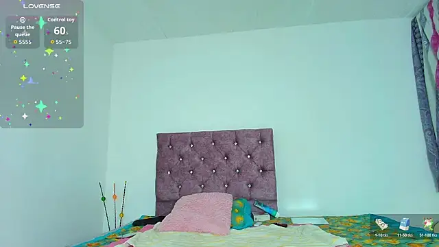 Snapshot of Rousemilf4u chatting on November 2025 09:20:02 AM Rousemilf4u online show from November 2025 09:20:02 AM