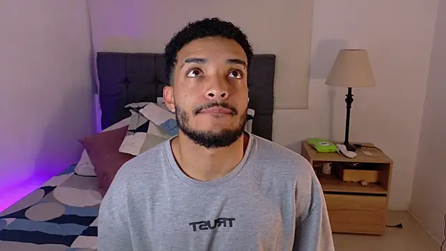 eross chipre  online show from April 2026 02:50:02 AM