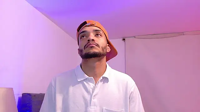 eross chipre  online show from February 2026 06:57:02 AM