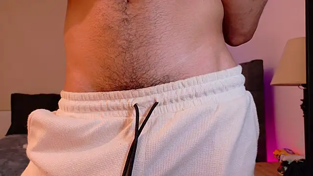 eross chipre  online show from February 2026 07:44:01 PM