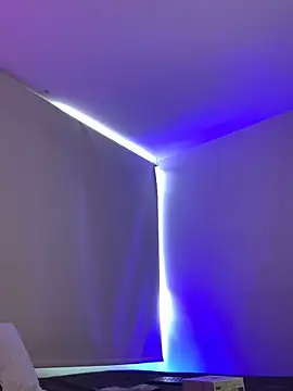 eross chipre  online show from November 2025 08:36:02 PM