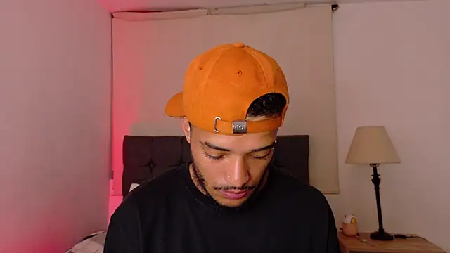 eross chipre  online show from April 2026 03:13:01 AM