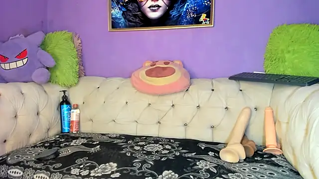 Snapshot of amydelahozgomez chatting on October 2025 12:33:02 AM amydelahozgomez online show from October 2025 12:33:02 AM