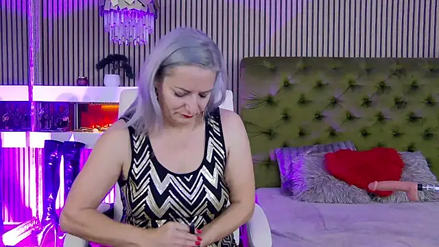 LadyTouch online show from October 2025 12:23:01 AM