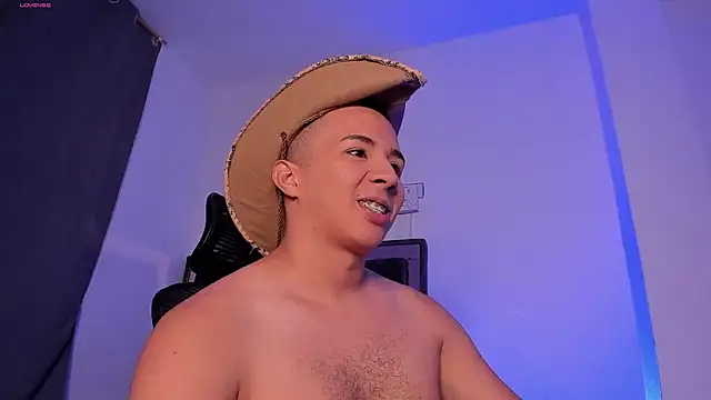 Donathoo1 online show from April 2026 01:17:02 AM