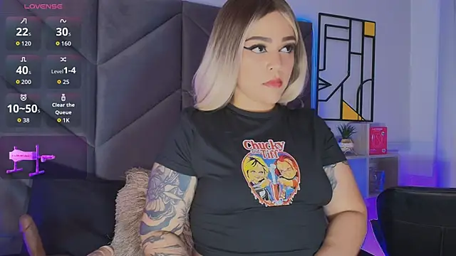 Carlaguzman  online show from July 2026 08:46:02 PM