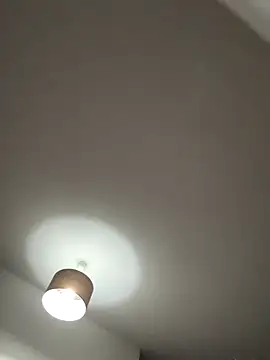 lola  med online show from December 2025 10:16:01 PM