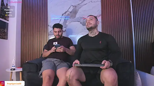 Angelgarcia  online show from December 2025 10:43:01 PM