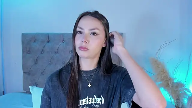 Celeste 99 online show from January 2026 02:48:02 AM