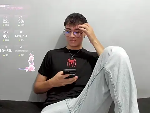 liam orion online show from November 2025 04:33:02 PM