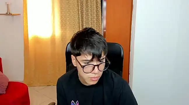 liam orion online show from February 2025 06:44:02 PM