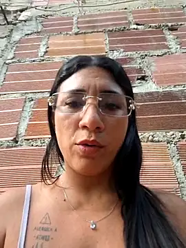 hot veteran01 online show from May 2026 10:46:02 AM