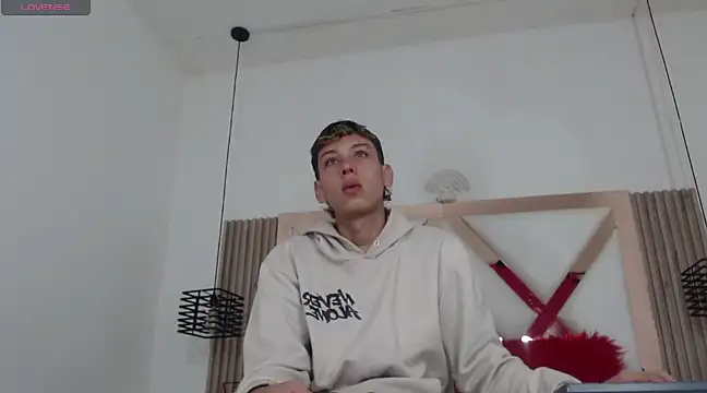 Noahoconor online show from February 2025 12:38:01 PM