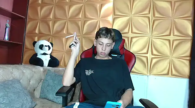 Noahoconor online show from February 2025 08:20:02 PM
