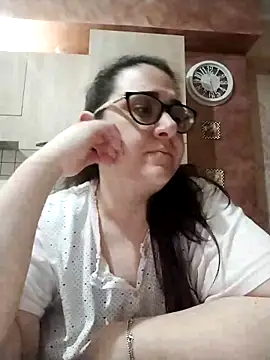 Dolcecurvy online show from May 2026 09:27:01 PM