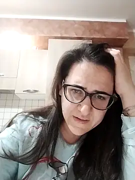 Dolcecurvy online show from February 2026 10:20:01 PM