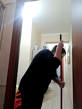 Dolcecurvy online show from December 2025 03:27:02 PM