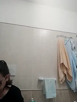 Dolcecurvy online show from November 2025 09:46:02 AM