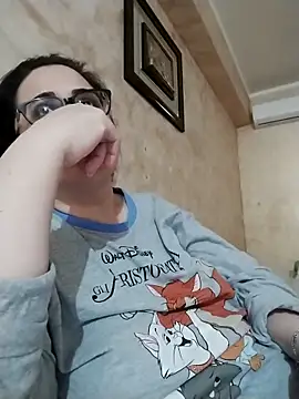 Dolcecurvy online show from April 2026 09:19:02 PM