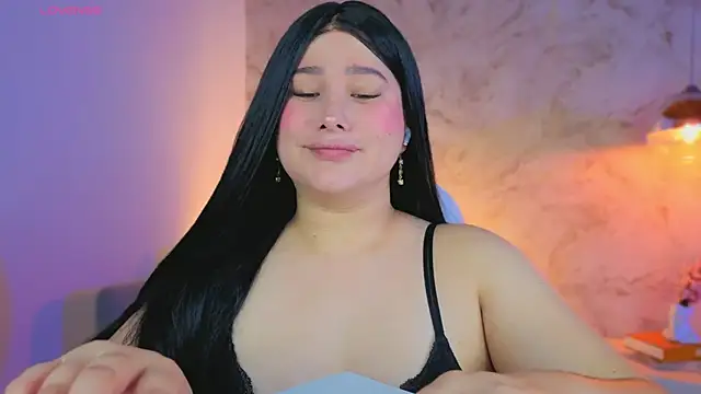 Leaa Cox online show from May 2026 08:48:02 PM