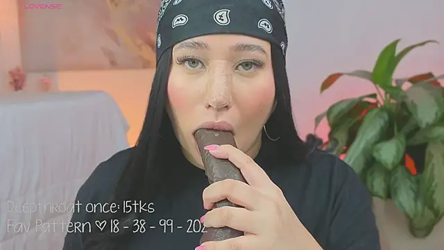 Leaa Cox online show from September 2025 04:34:02 AM