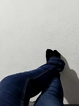 Snapshot of LindosPies chatting on March 2025 01:22:01 AM LindosPies online show from March 2025 01:22:01 AM
