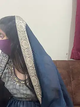 Dishasarmaa05 online show from February 2025 04:48:02 PM