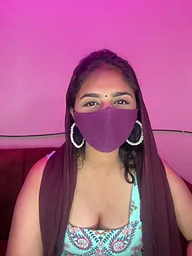 Dishasarmaa05 online show from March 2025 11:40:01 AM