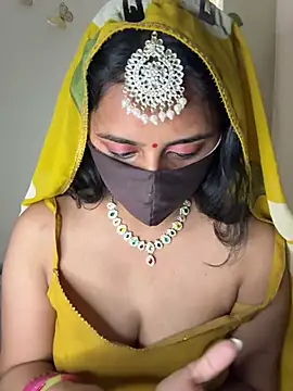 Dishasarmaa05 online show from February 2026 04:26:02 PM