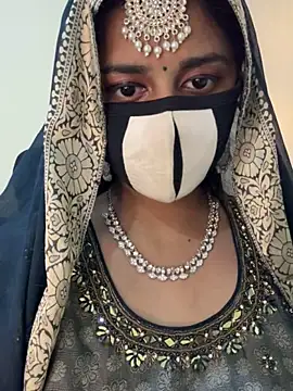 Dishasarmaa05 online show from February 2026 04:40:01 PM