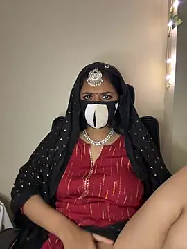 Dishasarmaa05 online show from February 2026 07:46:01 PM