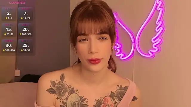 FrancescaFerra online show from December 2025 05:34:02 PM