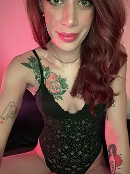 Snapshot of FrancescaFerra chatting on March 2025 12:26:02 AM FrancescaFerra online show from March 2025 12:26:02 AM