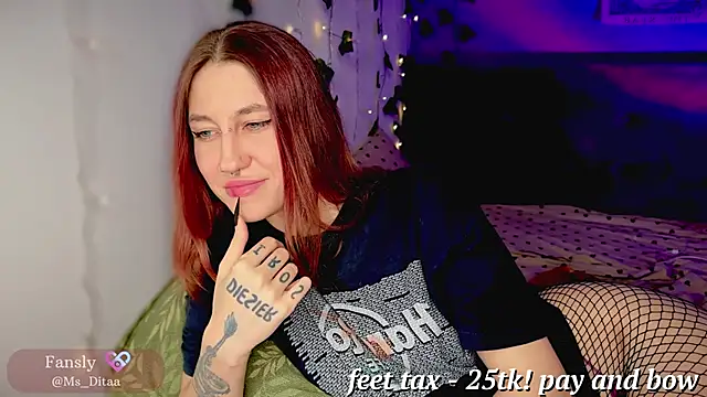 Snapshot of Dita_Redrum chatting on September 2025 11:37:02 PM Dita Redrum online show from September 2025 11:37:02 PM