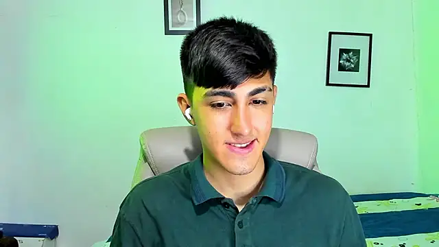 babymaik online show from December 2025 07:24:01 PM