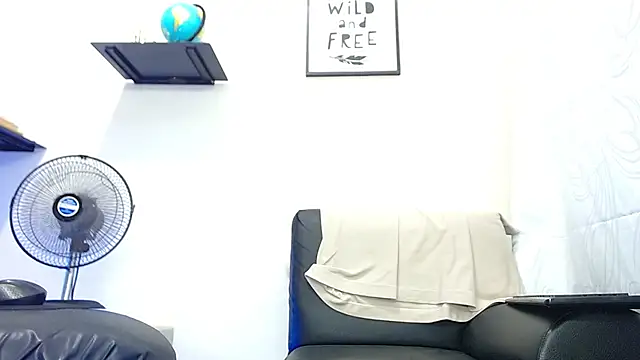 Snapshot of babymaik chatting on February 2025 11:32:01 PM babymaik online show from February 2025 11:32:01 PM