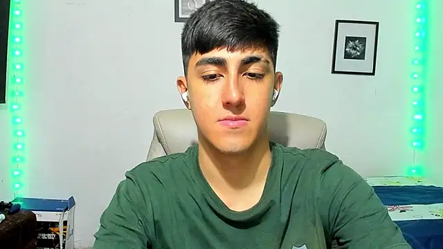 babymaik online show from November 2025 05:22:02 AM