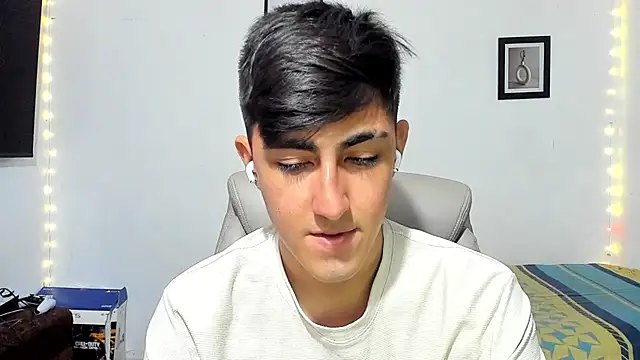 babymaik online show from October 2025 11:58:02 PM