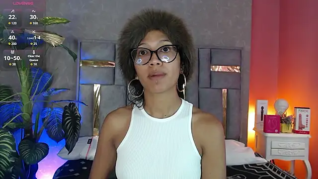 Tyla Ks online show from February 2026 07:46:01 PM