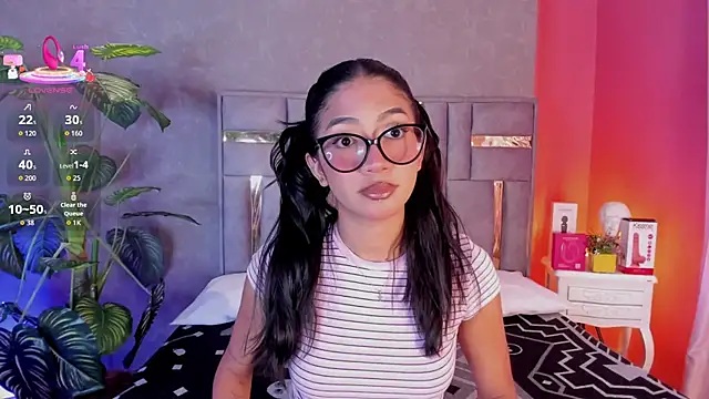 Snapshot of Tyla_Ks chatting on May 2026 08:02:01 PM Tyla Ks online show from May 2026 08:02:01 PM