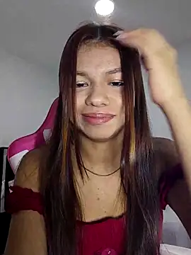 Snapshot of sophia_ramirez12 chatting on May 2026 08:36:02 PM sophia ramirez12 online show from May 2026 08:36:02 PM
