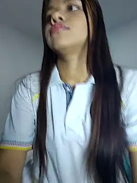 Snapshot of sophia_ramirez12 chatting on May 2026 08:23:01 PM sophia ramirez12 online show from May 2026 08:23:01 PM
