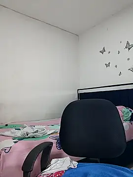 Snapshot of sophia_ramirez12 chatting on February 2026 12:18:02 AM sophia ramirez12 online show from February 2026 12:18:02 AM