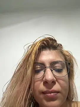 KittieHallo online show from March 2025 04:44:02 PM